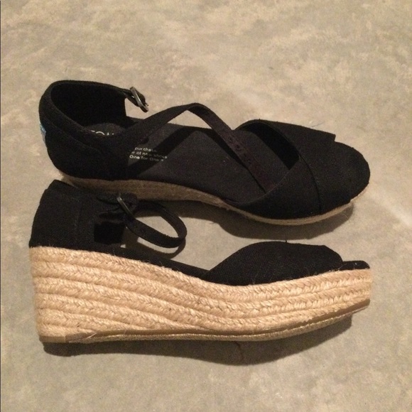 Toms Platform Wedges in Black - Picture 3 of 6